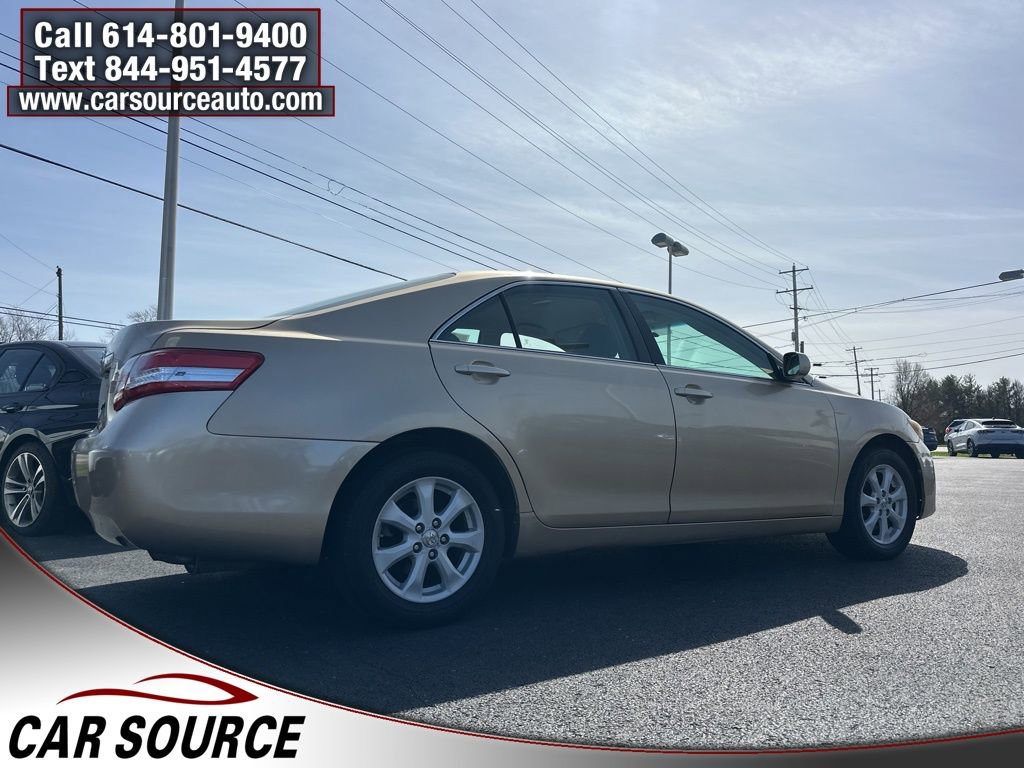 2011 Toyota Camry LE