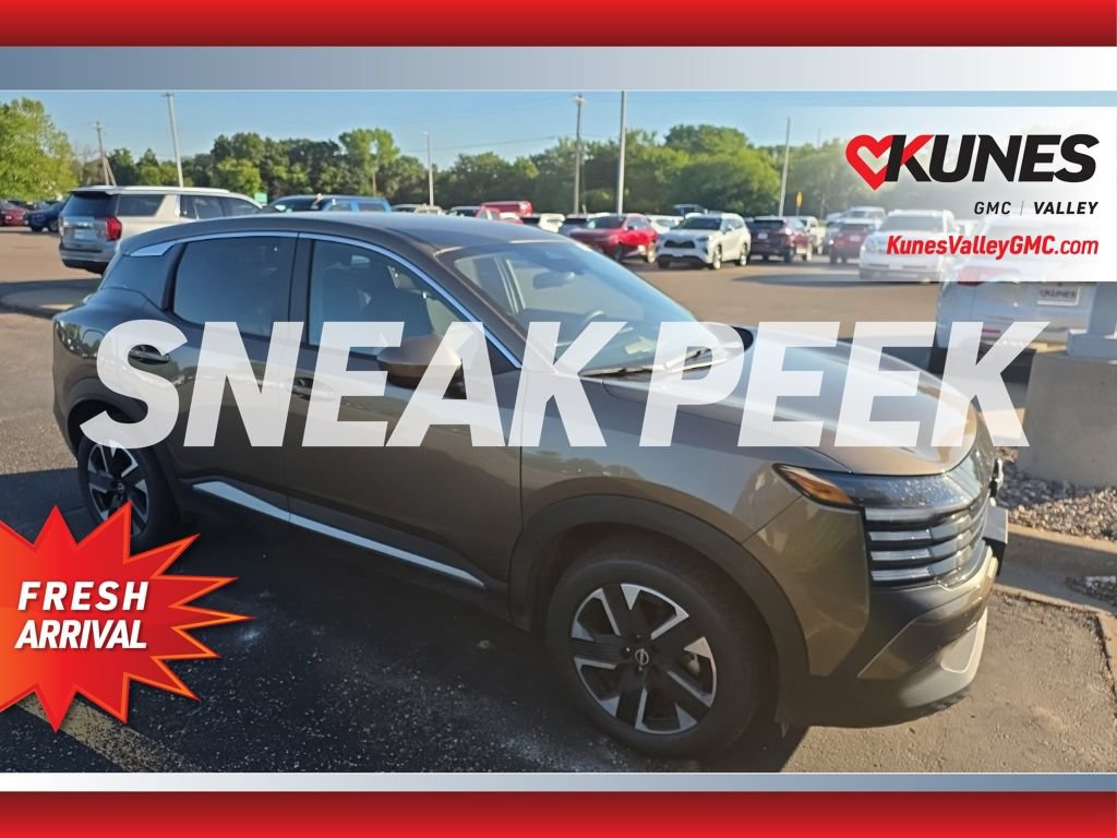 Used 2025 Nissan Kicks SV