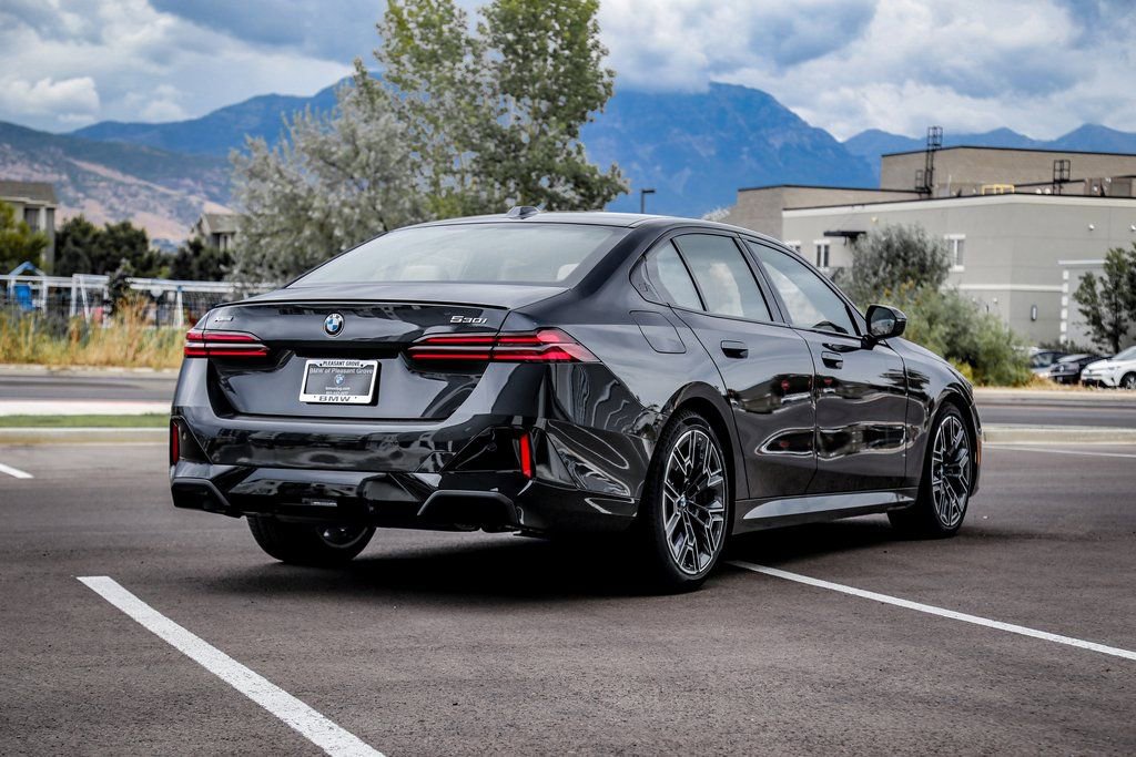 2026 BMW 530i xDrive