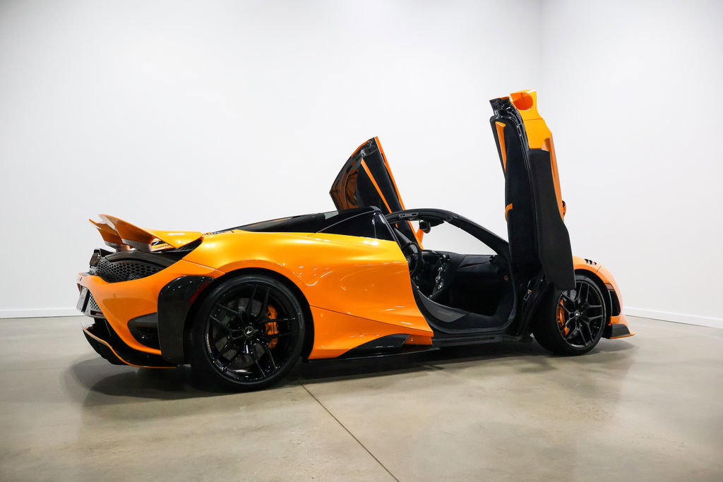 Used 2022 McLaren 765LT photo 60