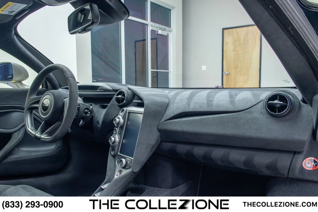 Used 2018 McLaren 720S photo 95