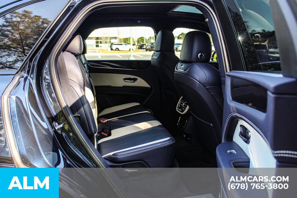 2024 Bentley Bentayga