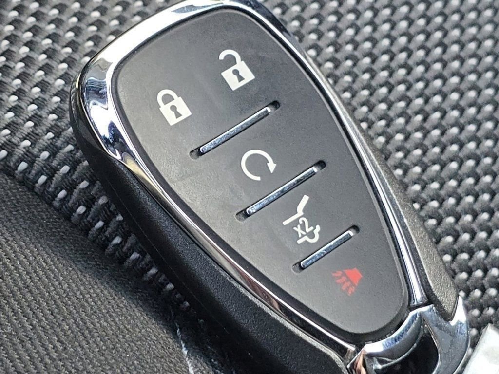 2023 Chevrolet Traverse LT