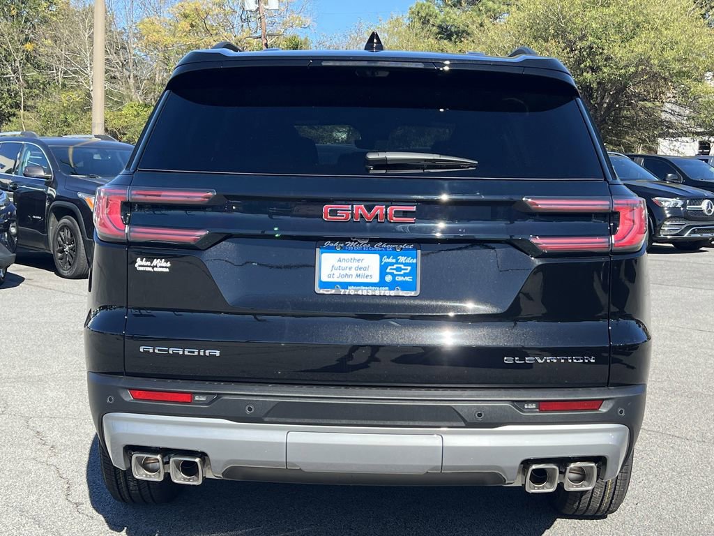 2026 GMC Acadia Elevation