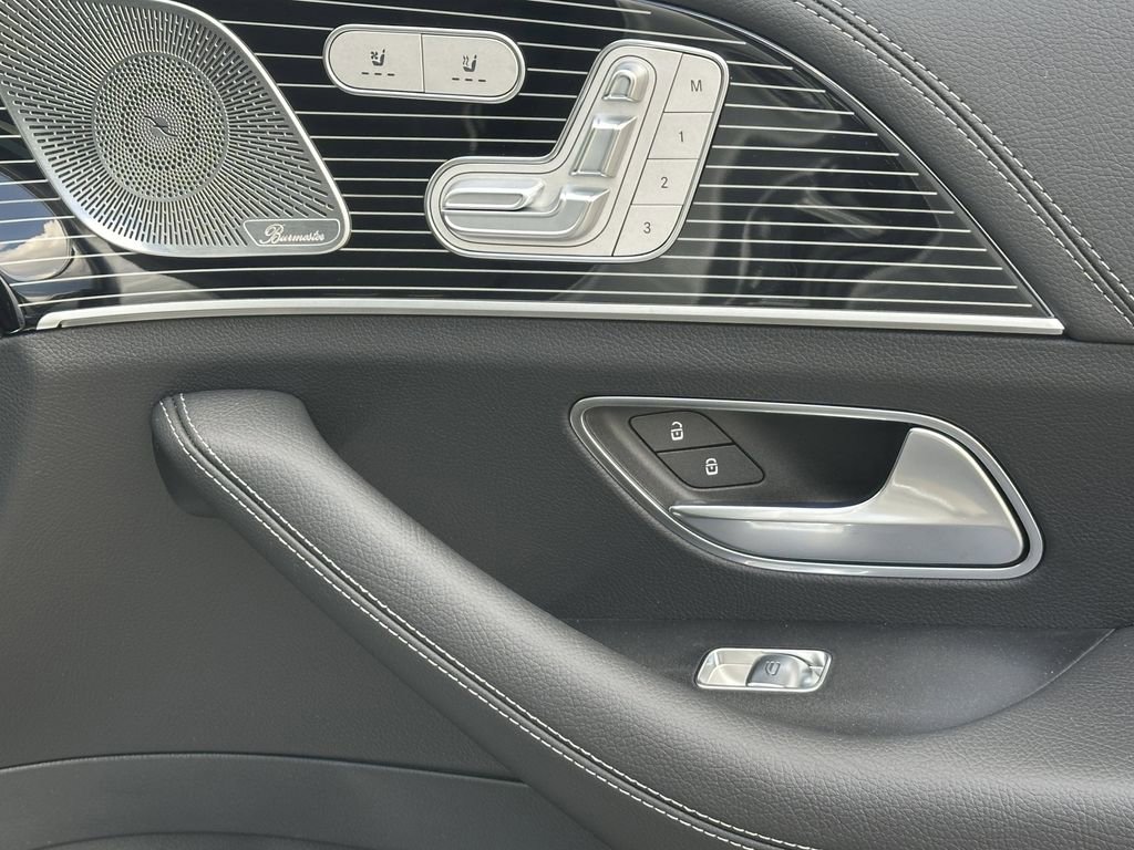 2026 Mercedes-Benz GLS 580 4MATIC