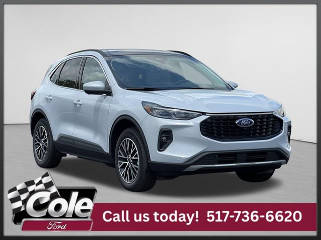 New 2025 Ford Escape SE w/ PHEV Premium Package