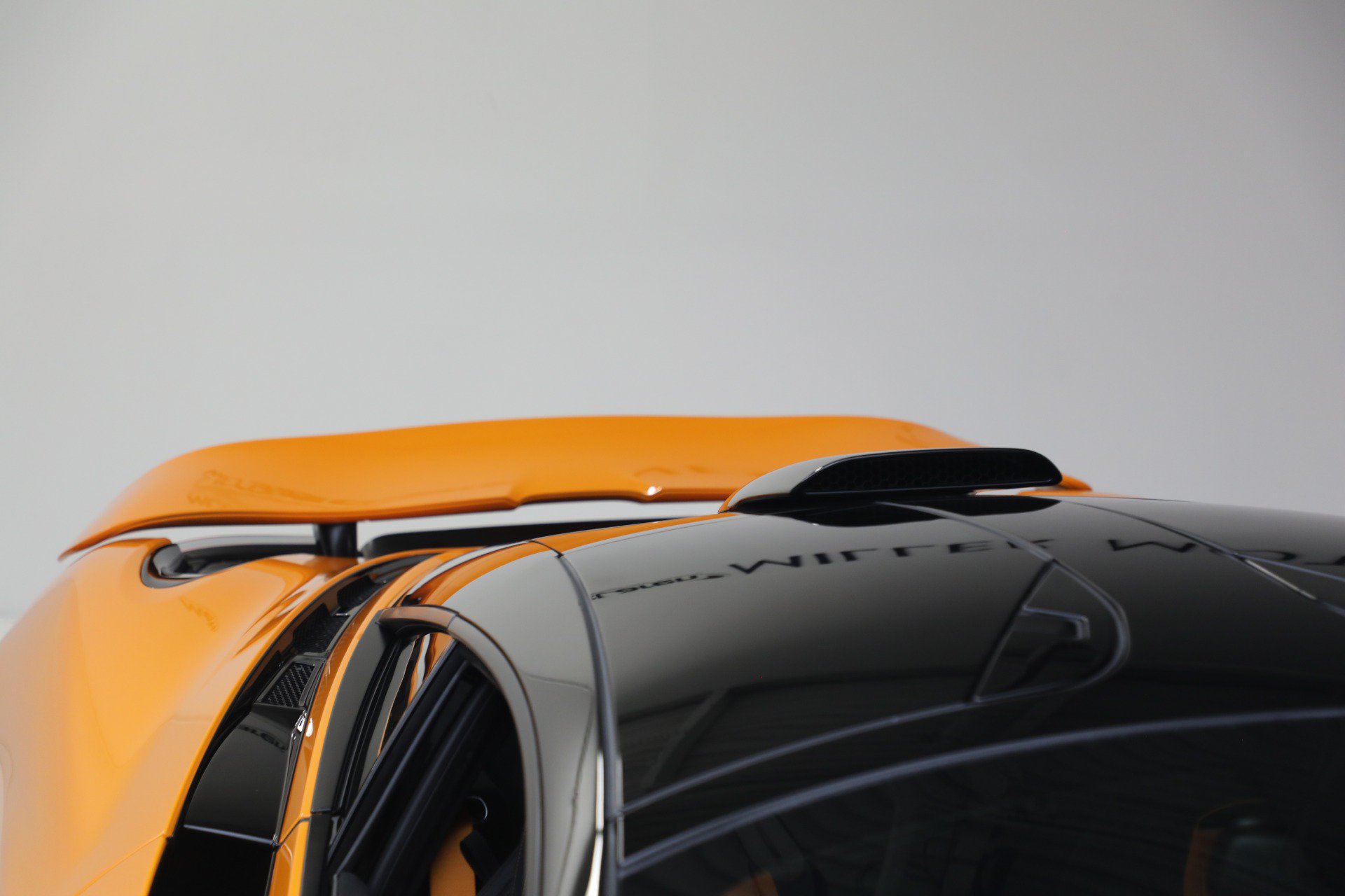Used 2021 McLaren 720S photo 32