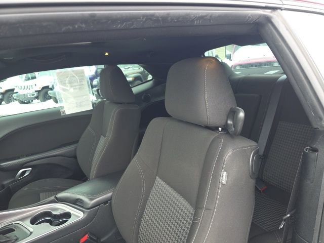 2020 Dodge Challenger SXT