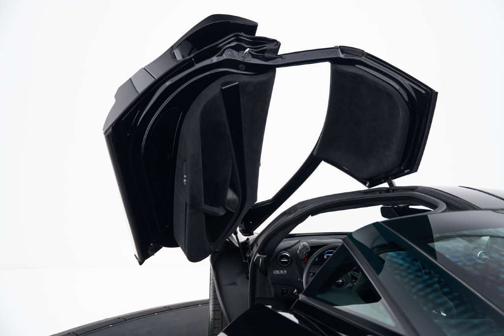 Used 2025 McLaren 750S photo 47
