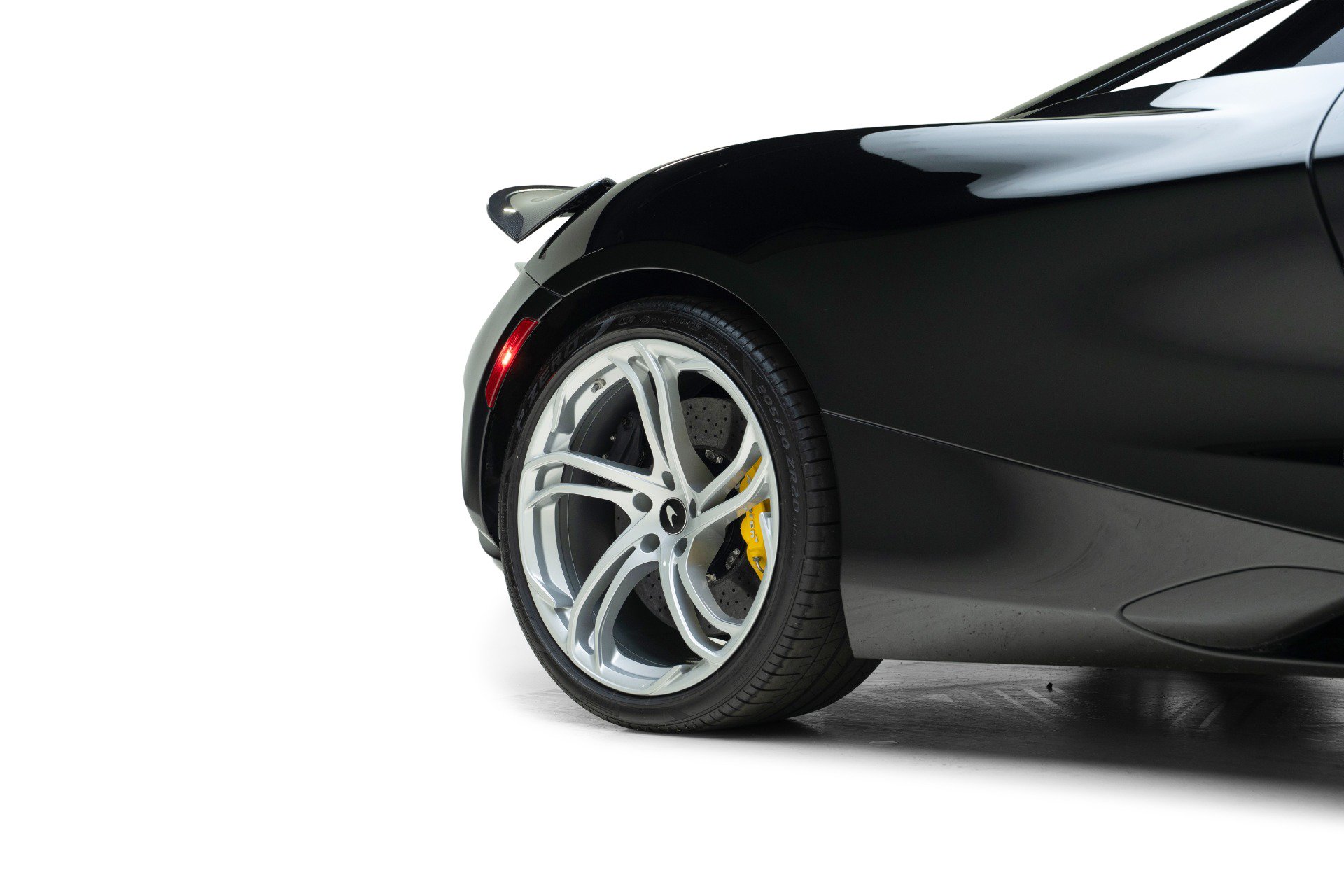 Used 2024 McLaren 750S Spider photo 35