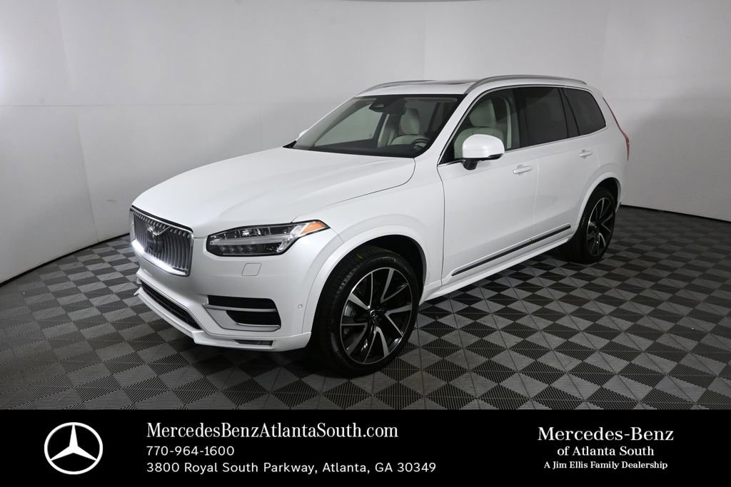 2025 Volvo Xc90 B5 Plus