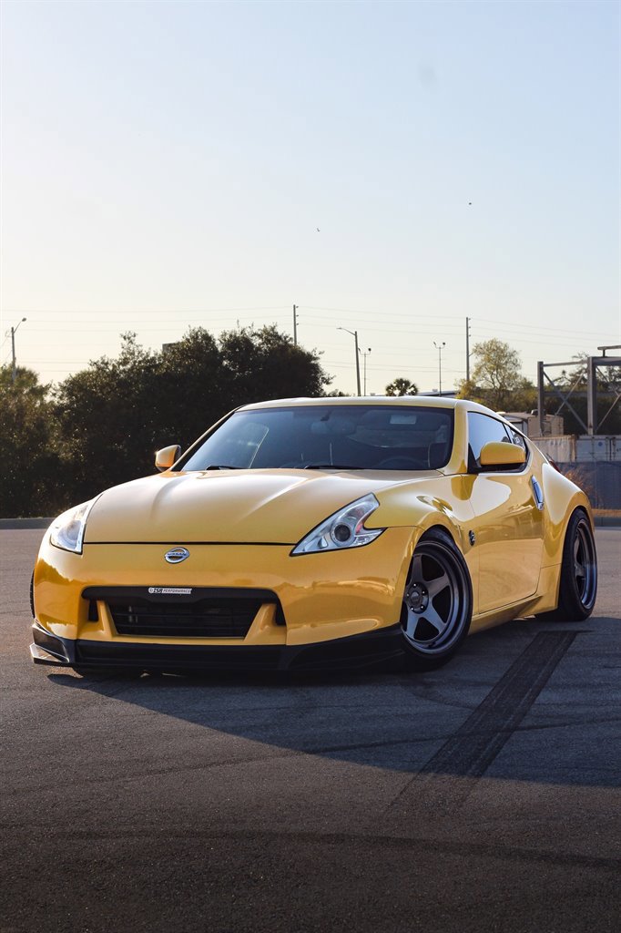 Used 2009 Nissan 370Z Touring w/ Sport Pkg