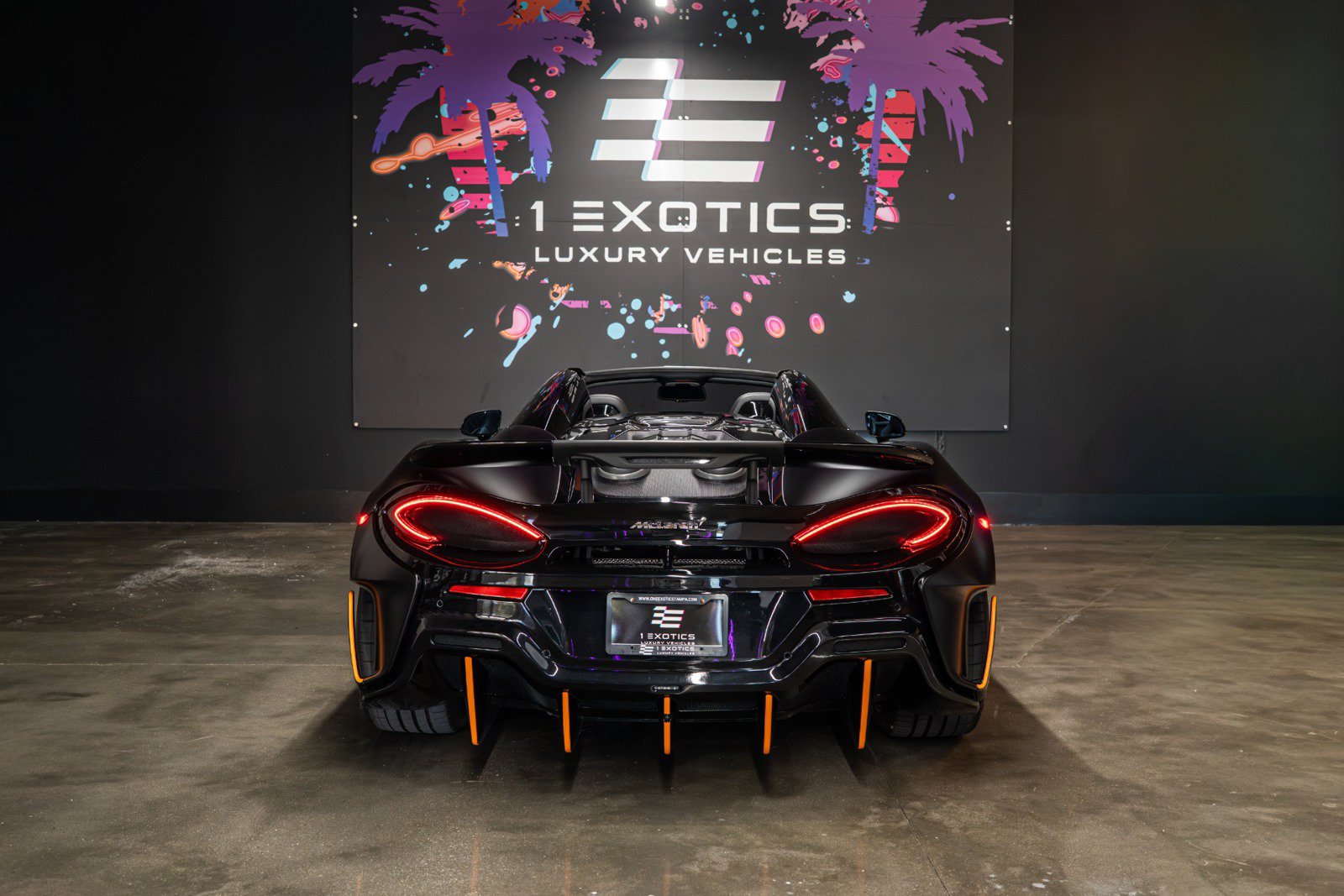 Used 2020 McLaren 600LT Spider photo 8