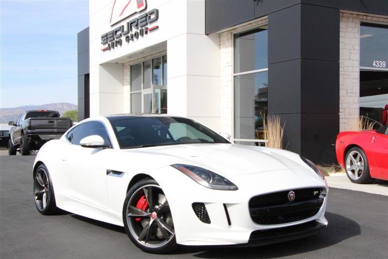 2016 Jaguar F-TYPE R