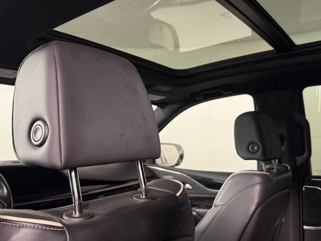 2024 Cadillac Escalade Sport