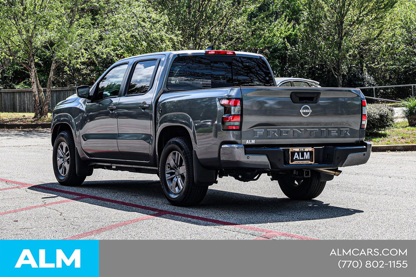 2025 Nissan Frontier SV