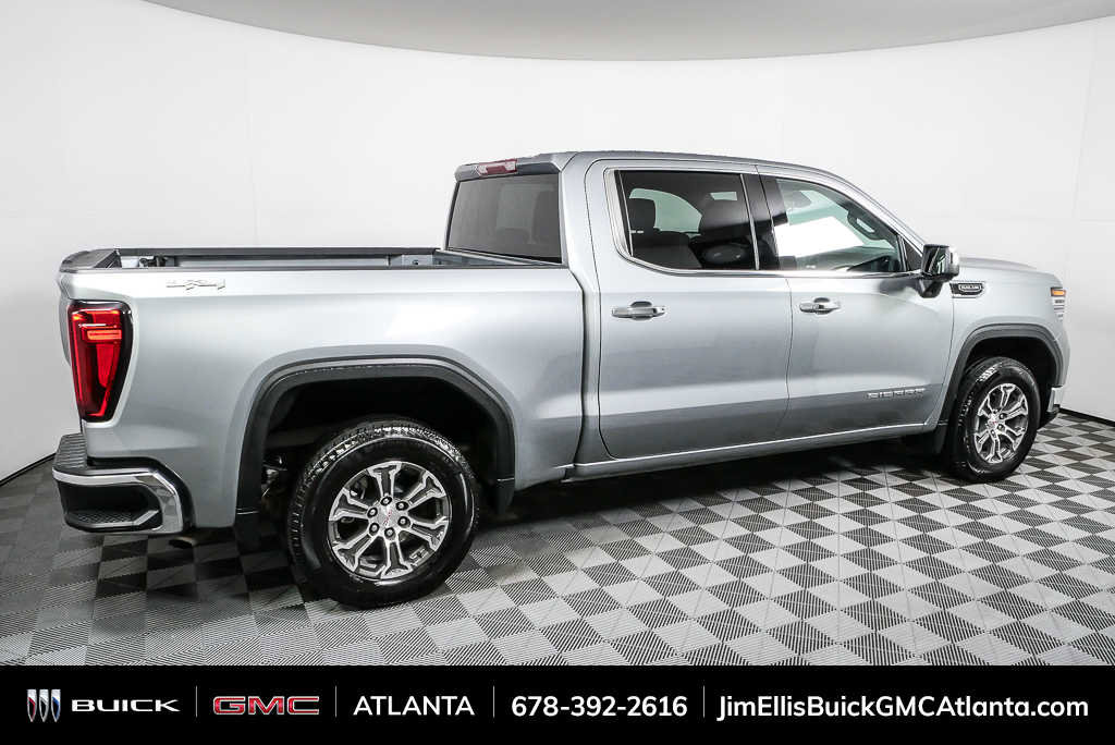 2025 GMC Sierra 1500 SLT