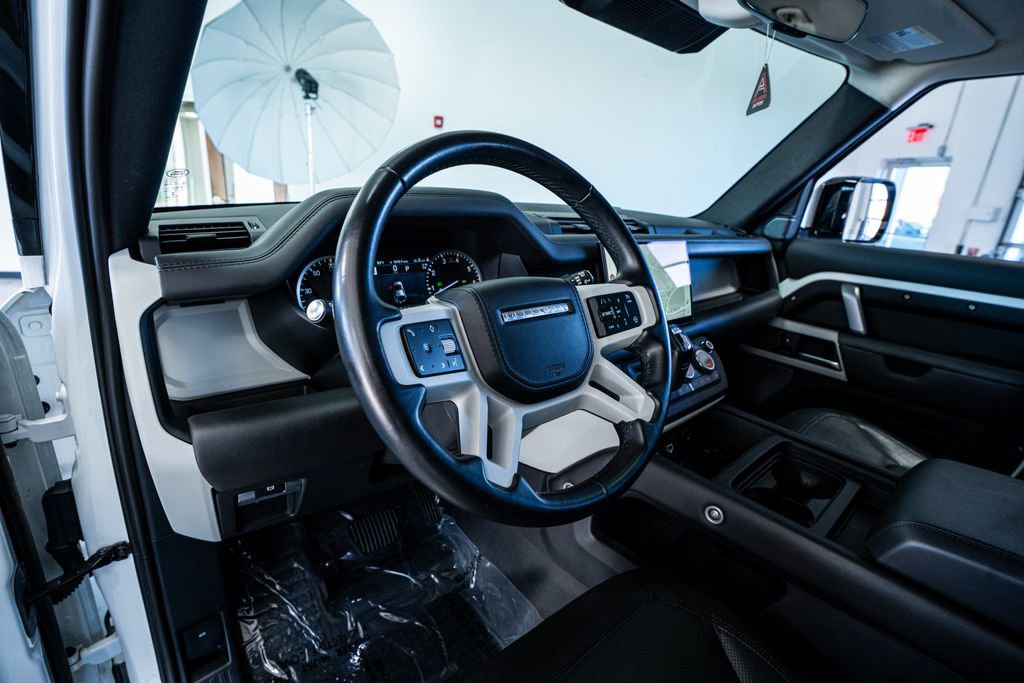 2023 Land Rover Defender 110 X-Dynamic SE