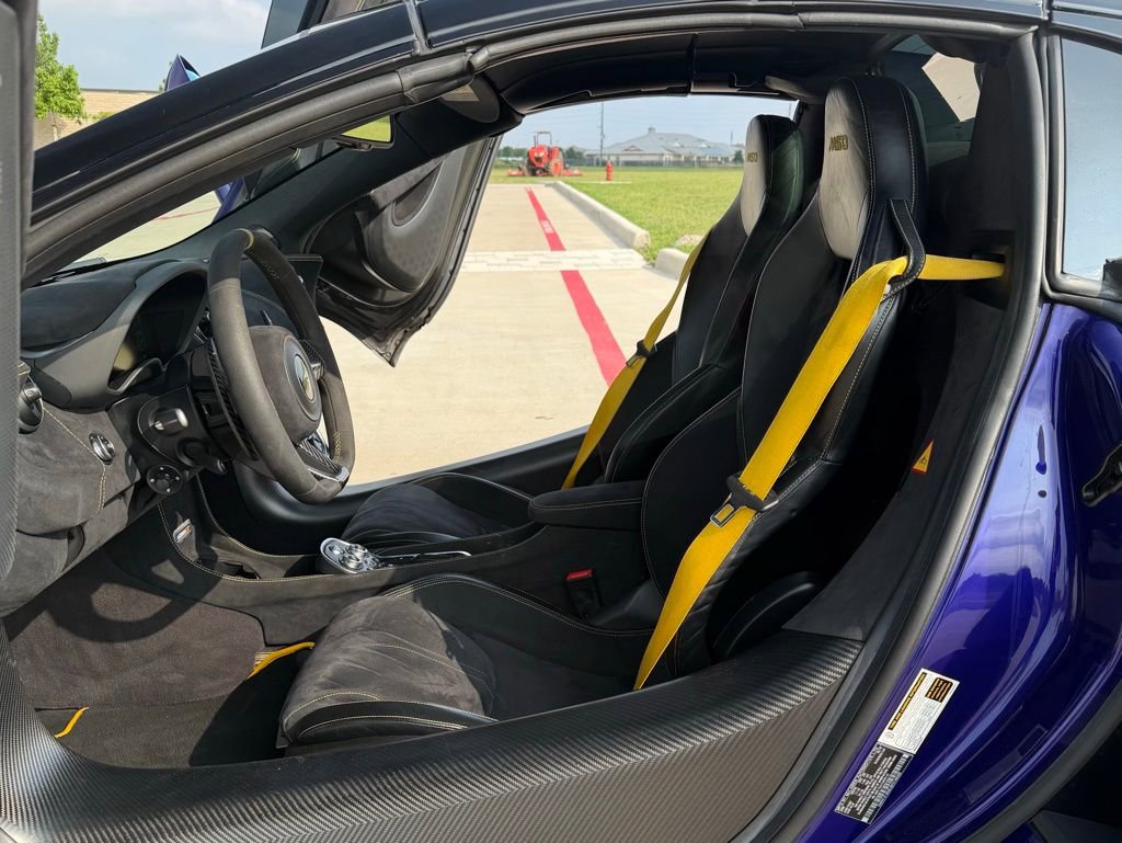 Used 2020 McLaren 600LT Spider photo 24