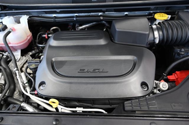 2024 Chrysler Pacifica Touring-L