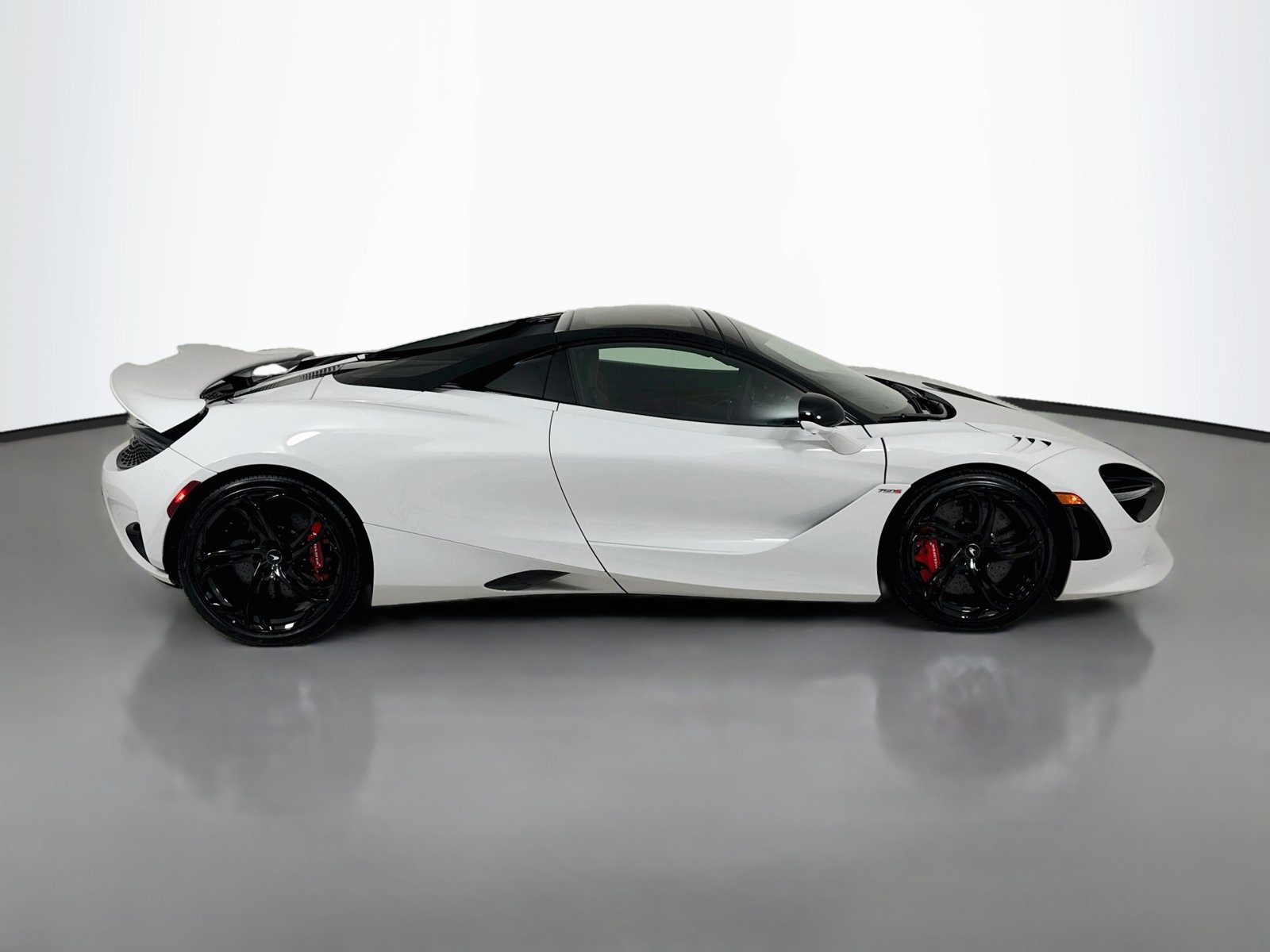 New 2027 McLaren 750S Spider photo 9