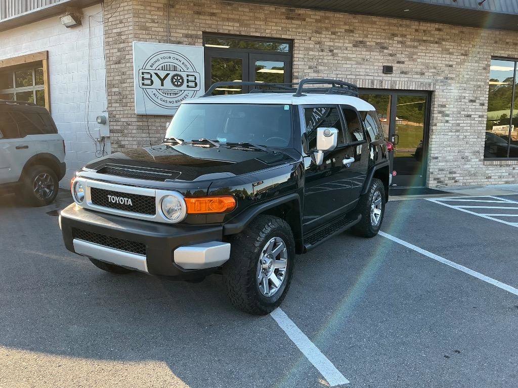 Used 2014 Toyota FJ Cruiser 4WD w/ Upgrade Package