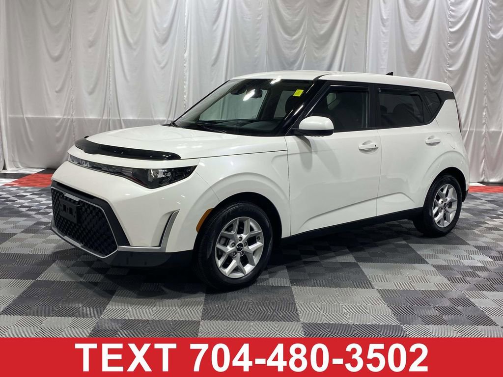 Used 2023 Kia Soul S