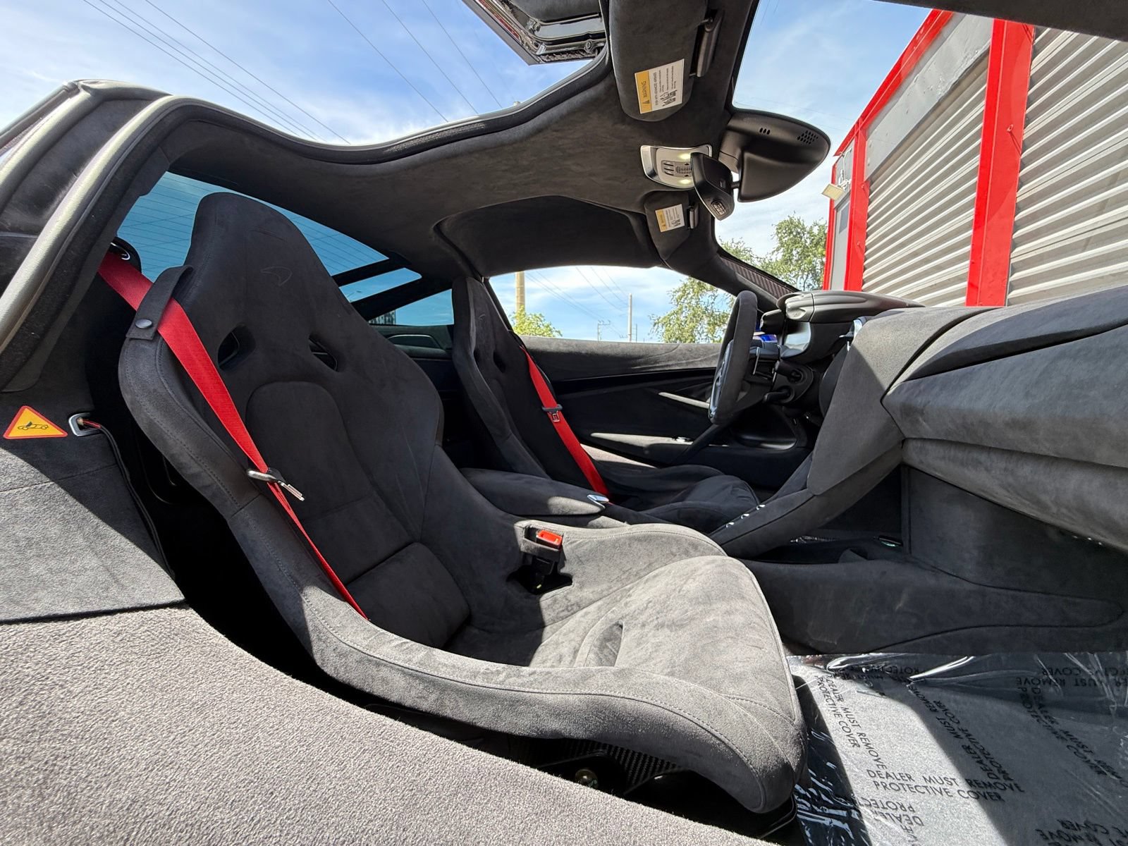 Used 2024 McLaren 750S photo 19
