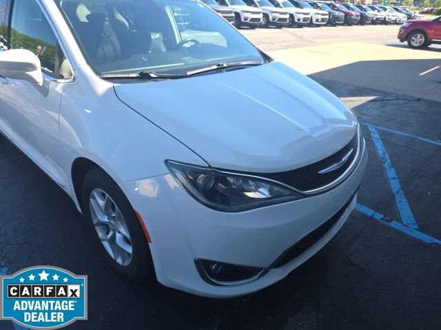 Used 2017 Chrysler Pacifica Touring-L Plus