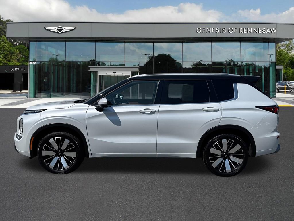 2025 Mitsubishi Outlander SEL