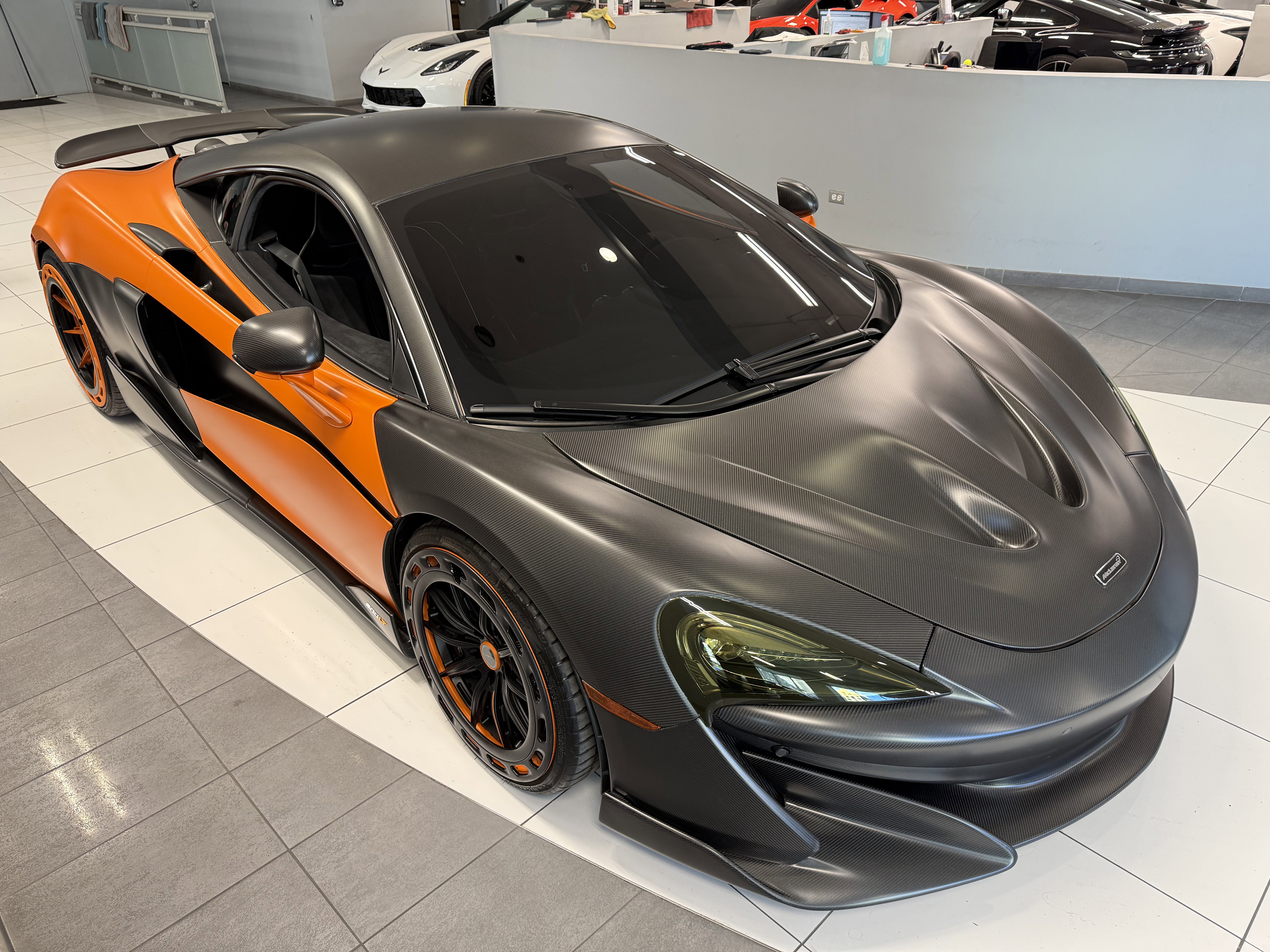 Used 2019 McLaren 600LT photo 18