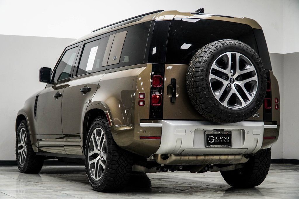 2022 Land Rover Defender 110 XS Edition