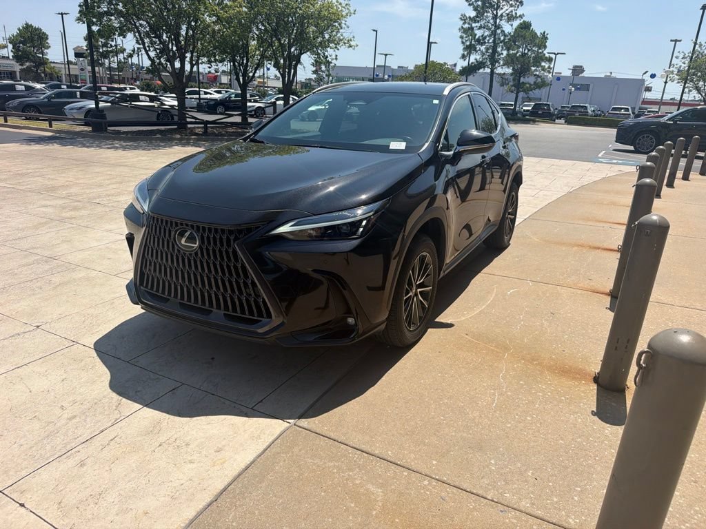 Certified 2025 Lexus NX 250 FWD w/ Accessory Package (Z1)