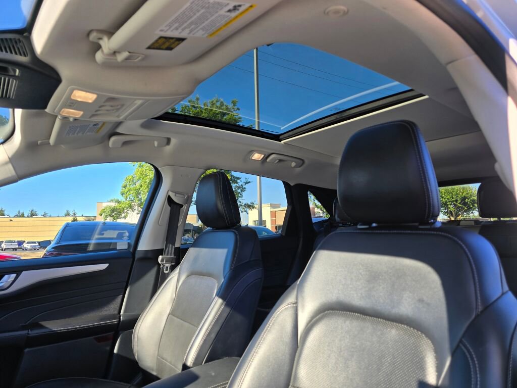 2021 Ford Escape SEL