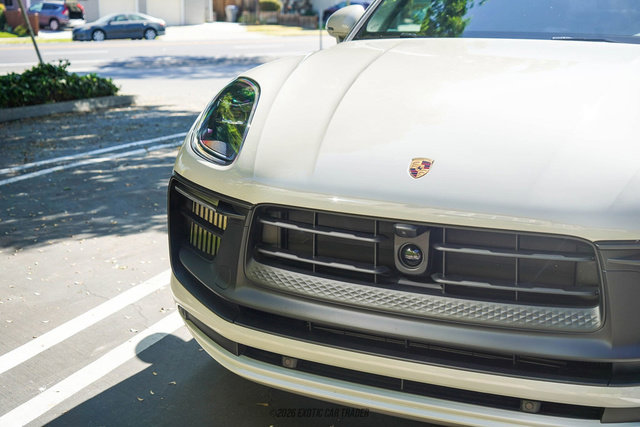 2025 Porsche Macan GTS