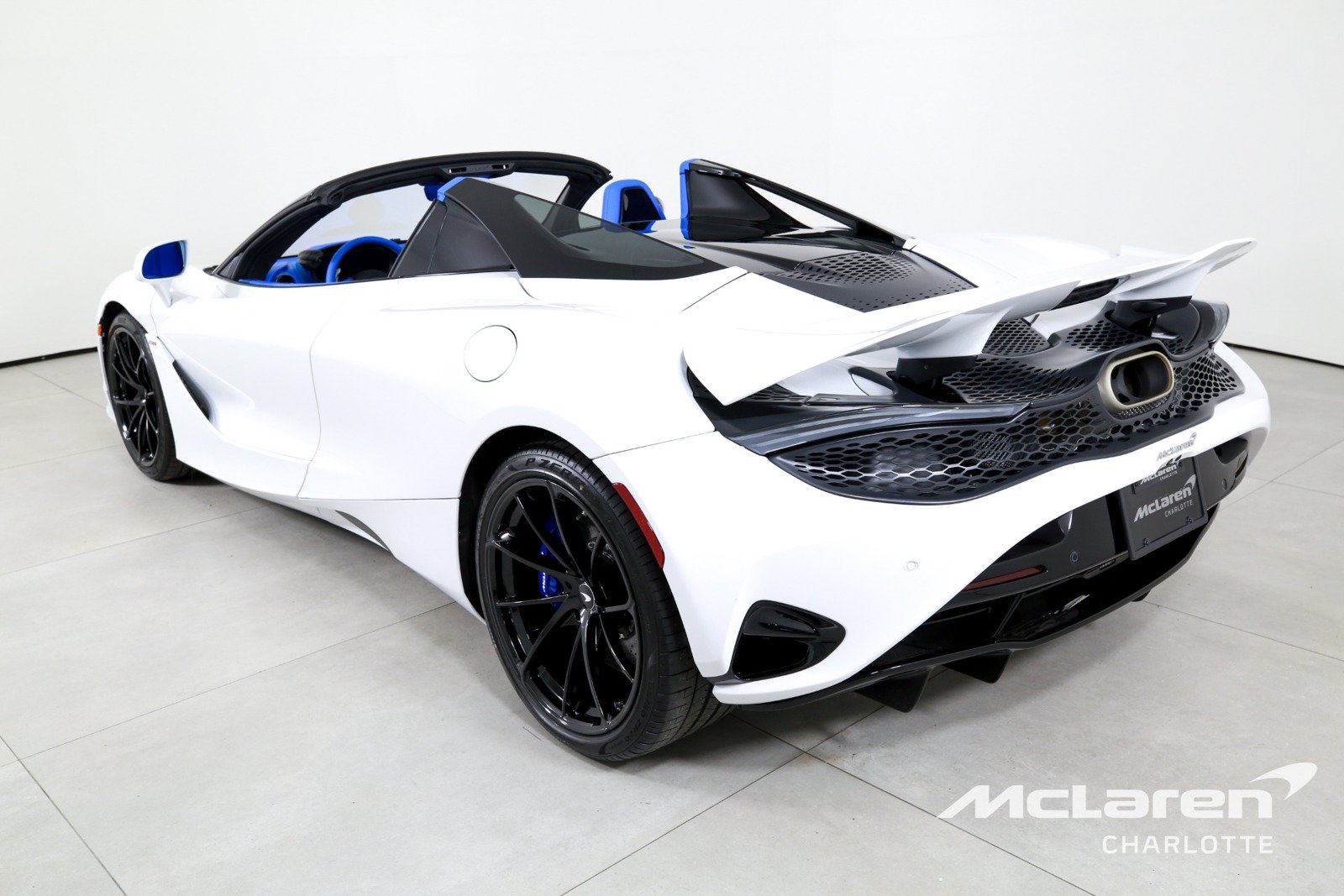 New 2026 McLaren 750S Spider photo 8