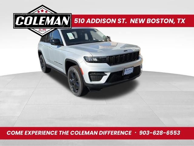 Used 2025 Jeep Grand Cherokee Altitude