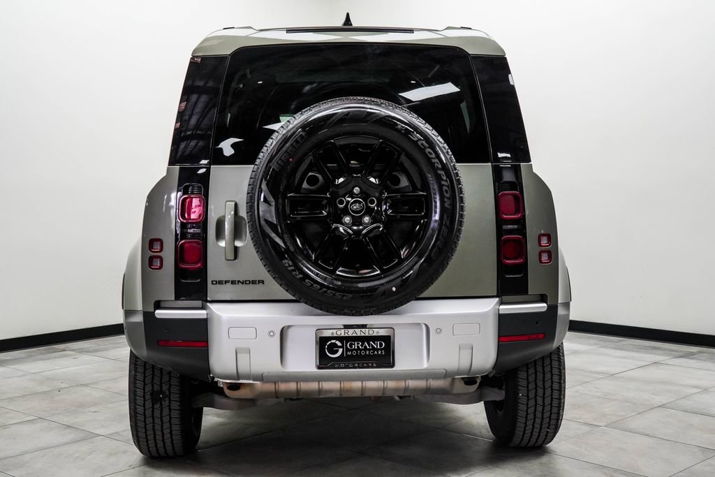 2025 Land Rover Defender 110 S