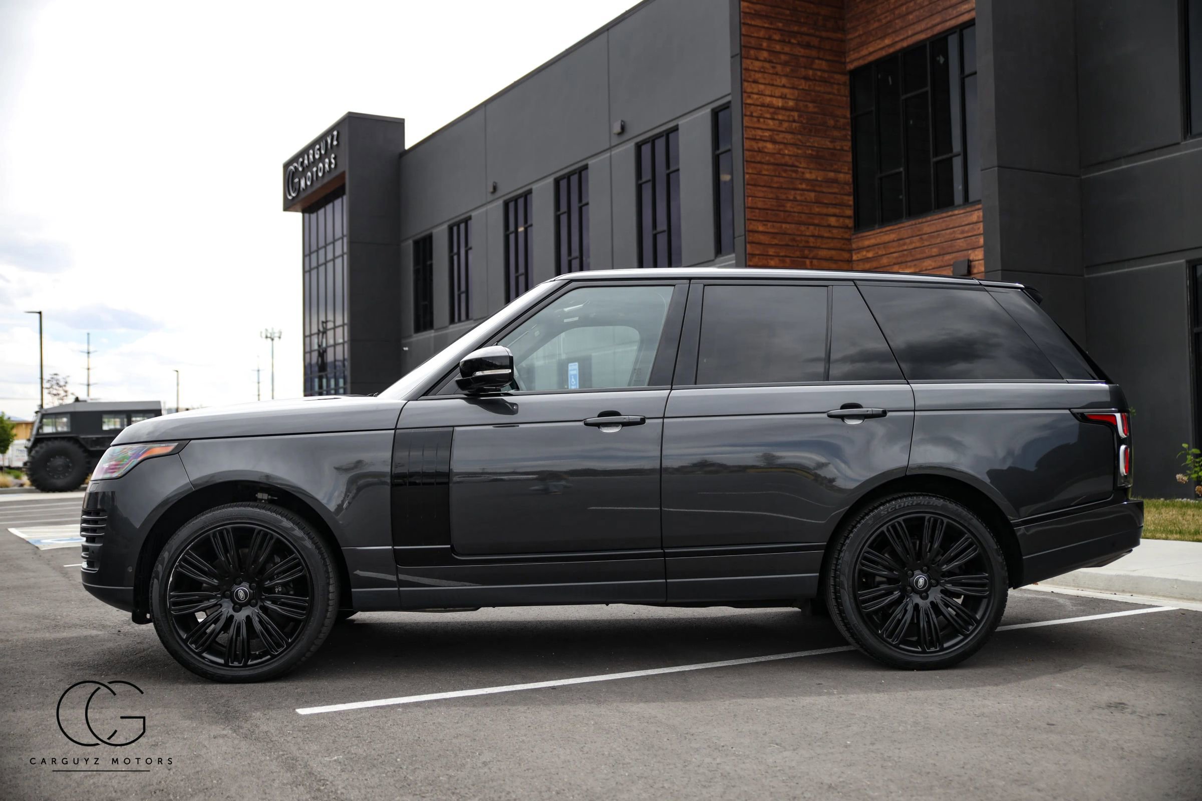 2022 Land Rover Range Rover P525 Westminster Edition