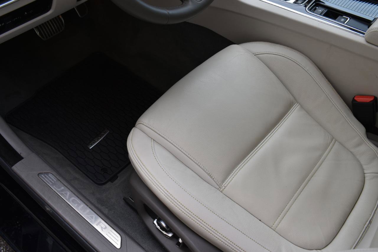 2019 Jaguar XE Prestige