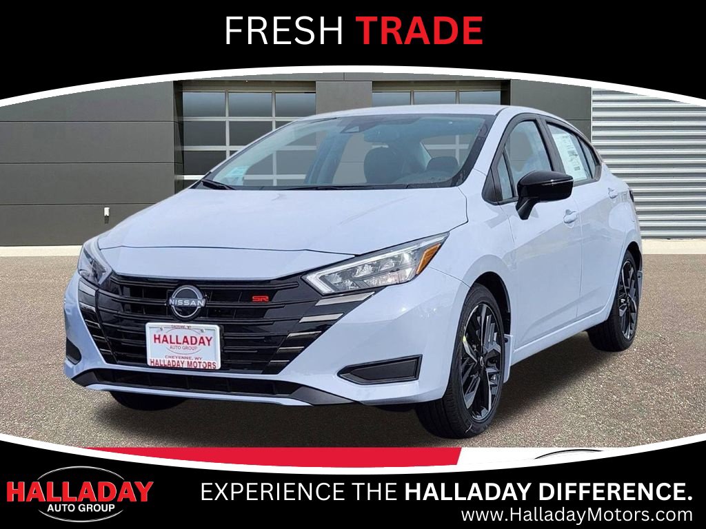 Used 2025 Nissan Versa SR w/ Trunk Package