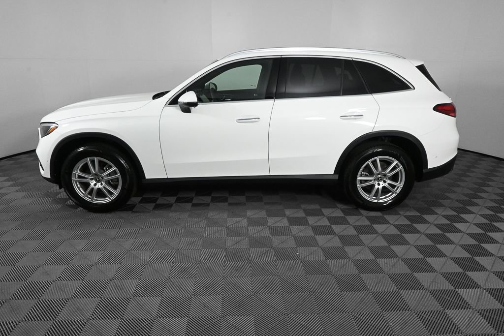 2025 Mercedes-Benz GLC 300 4MATIC