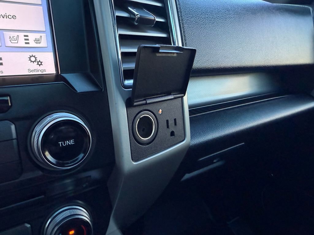 2016 Ford F150 Lariat