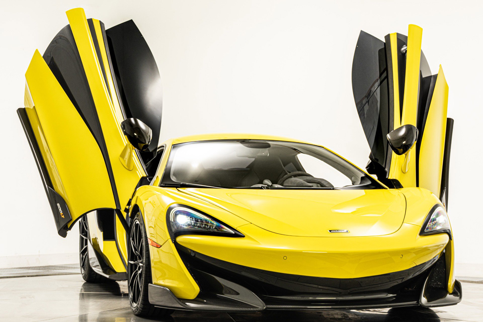 Used 2019 McLaren 600LT 3