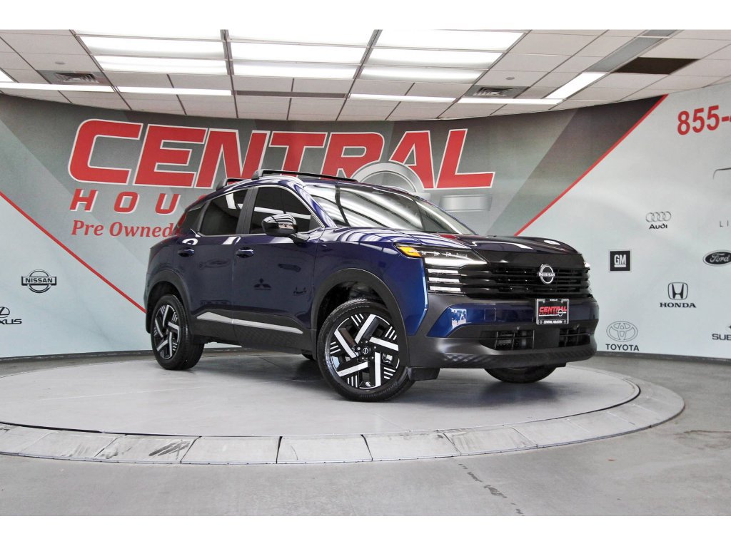 Used 2026 Nissan Kicks SV w/ SV Premium Package