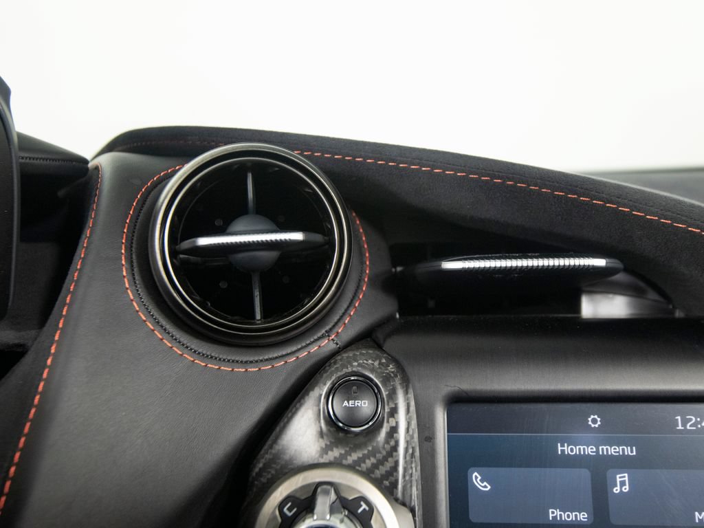Used 2018 McLaren 720S photo 18