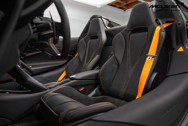 Used 2025 McLaren 750S Spider photo 11