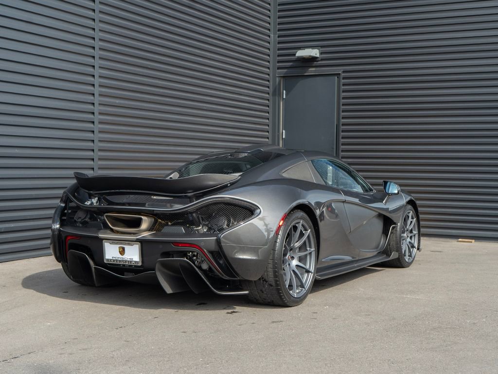 Used 2015 McLaren P1 photo 10