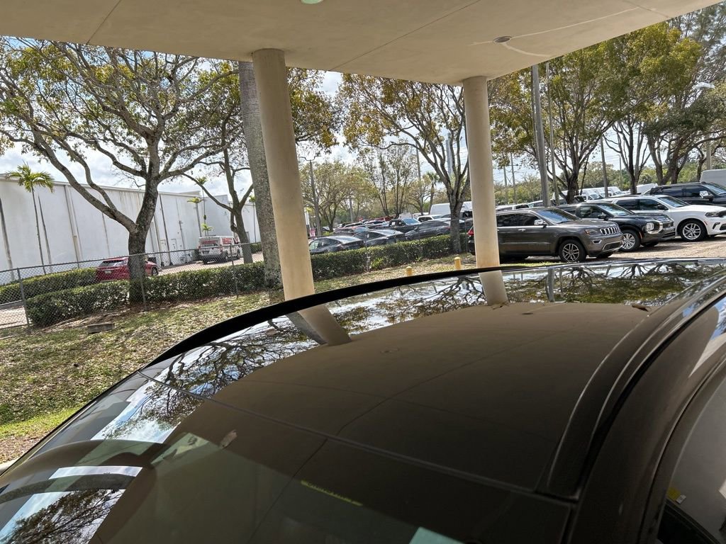 2023 Aston Martin DBX