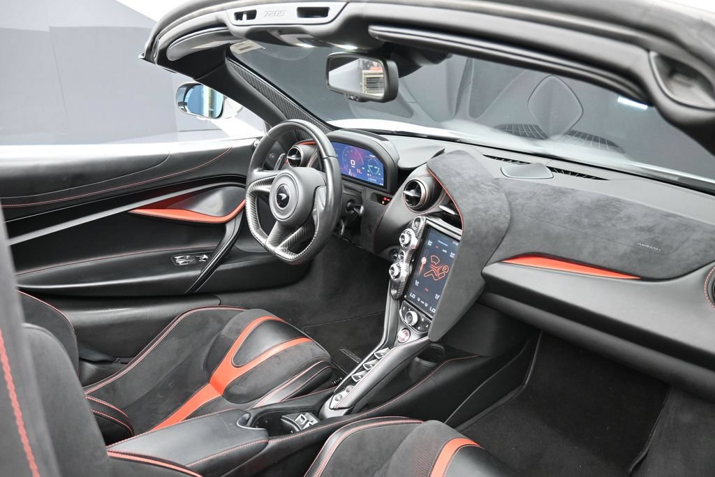 Used 2020 McLaren 720S Performance photo 23